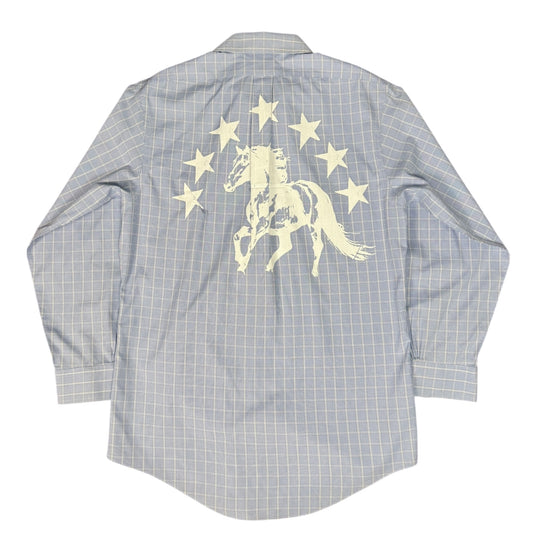 CAMISA MANGA LARGA SUKI AZUL CLARO CUADROS LETRAS BLANCAS TALLA L SK217