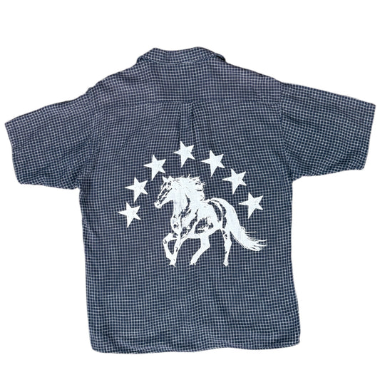 CAMISA MANGA CORTA SUKI AZUL MARINO CUADROS LETRAS BLANCAS TALLA L SK207