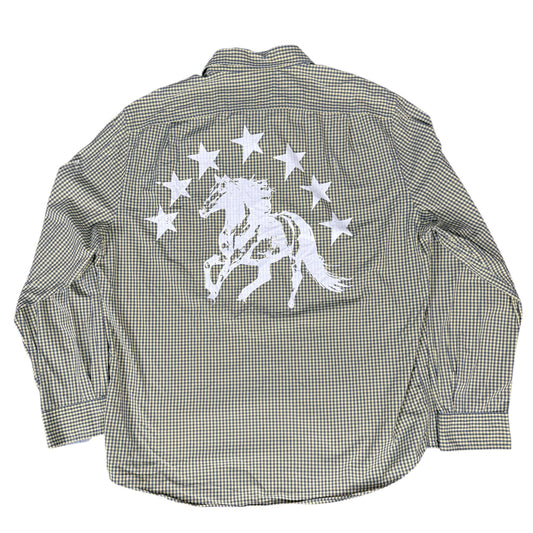 CAMISA MANGA LARGA SUKI VERDE OLIVO CUADROS LETRAS BLANCAS TALLA L SK212