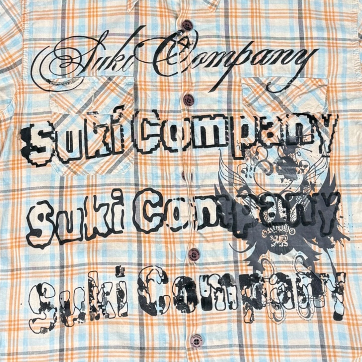 CAMISA MANGA CORTA SUKI CUADROS NARANJA AZUL LETRAS NEGRAS TALLA M SK220