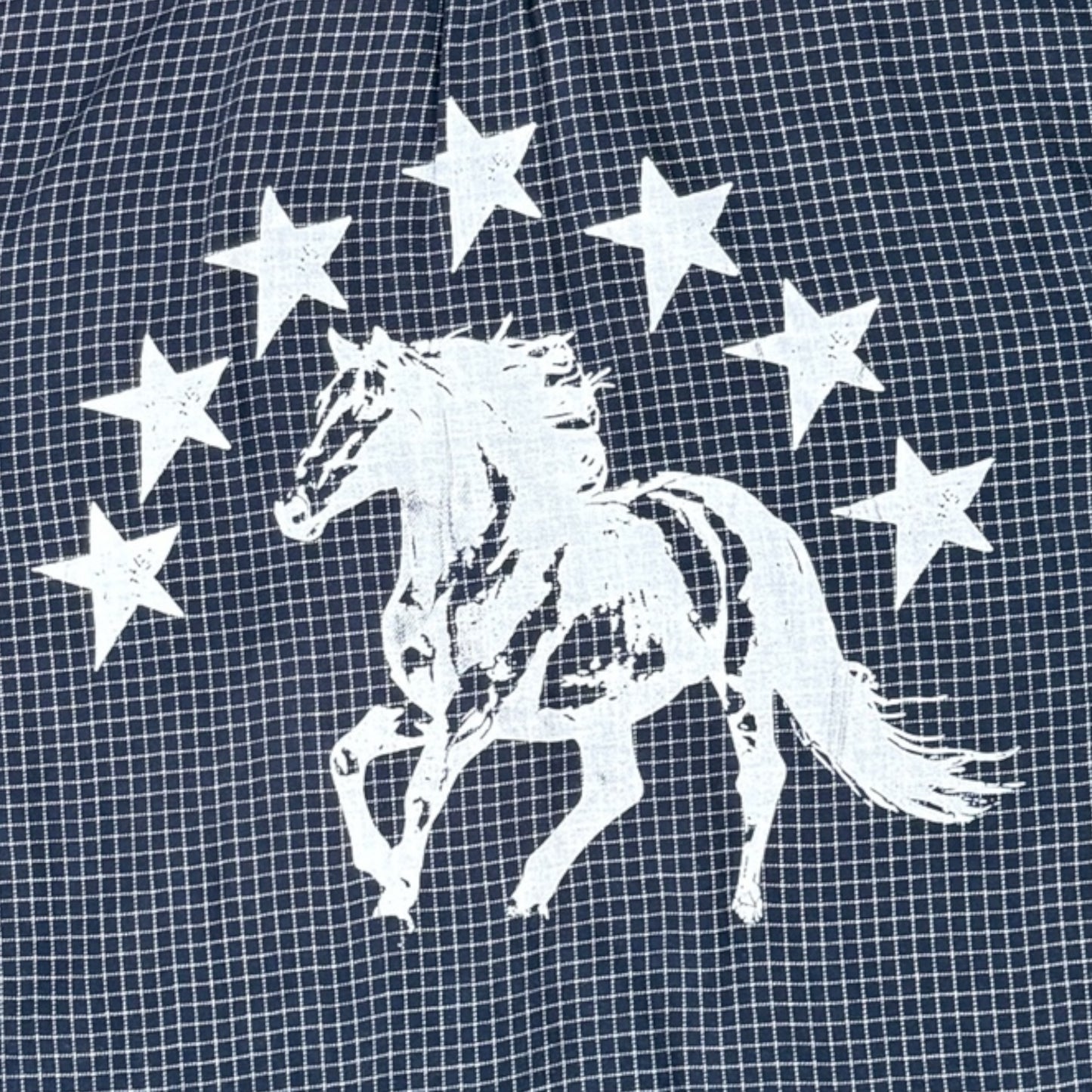 CAMISA SUKI MANGA CORTA SERIGRAFÍA BLANCA SK207