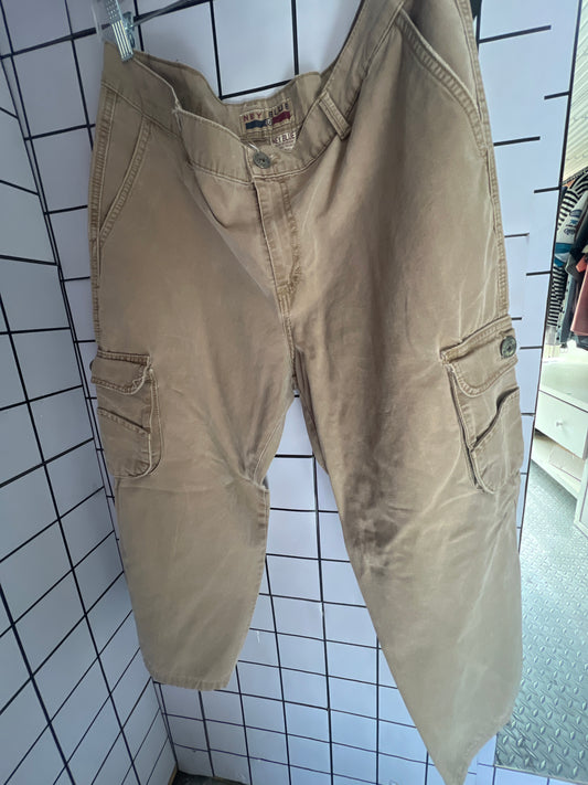 PANTALON CARGO COLOR CAFE