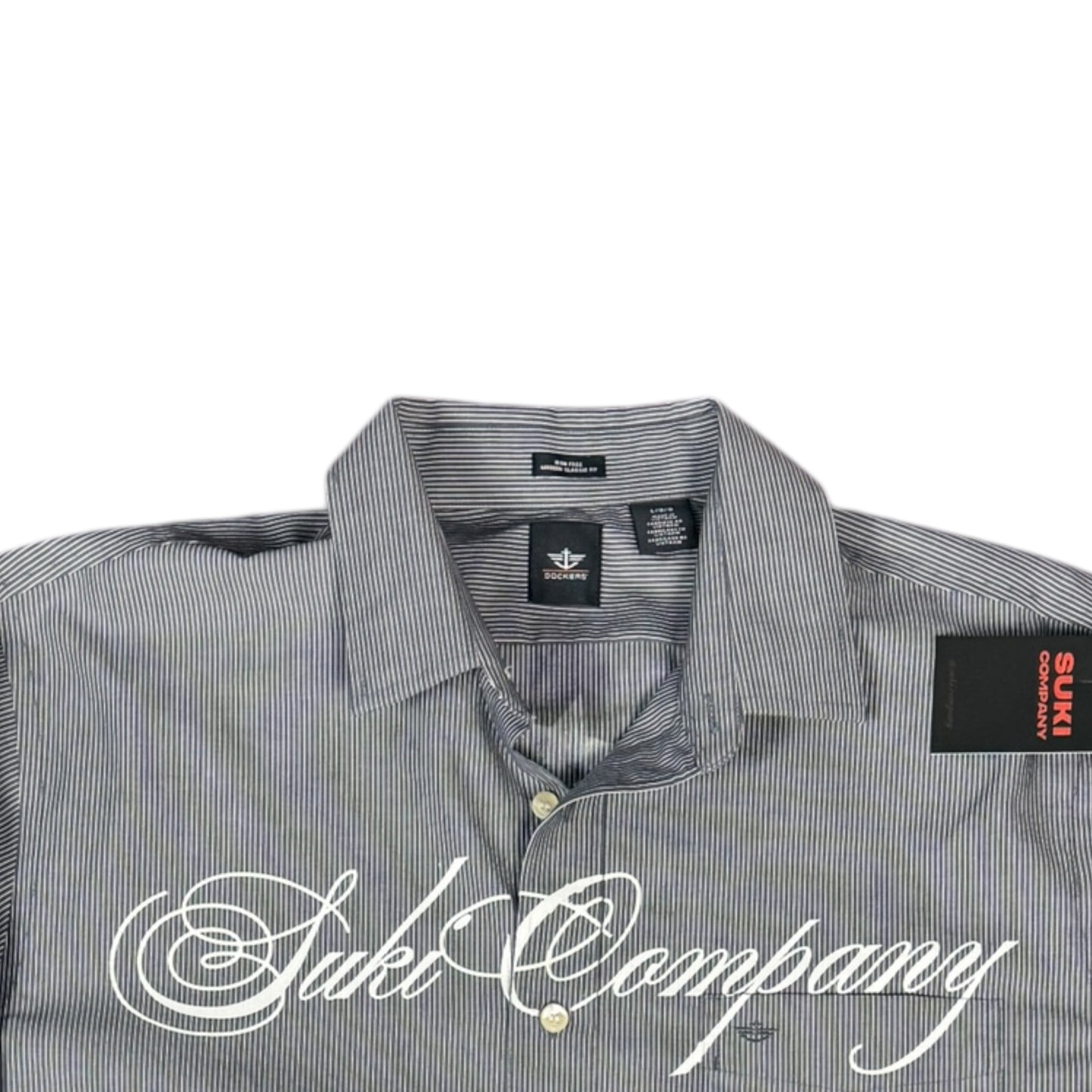CAMISA MANGA LARGA SUKI GRIS RAYAS LETRAS BLANCAS TALLA L SK210