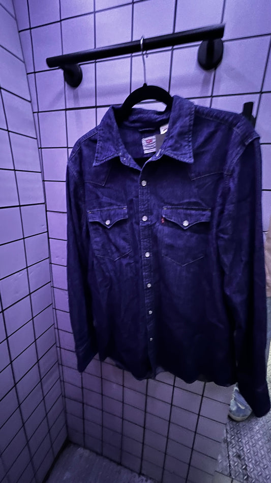 SOBRE CAMISA LEVIS / L