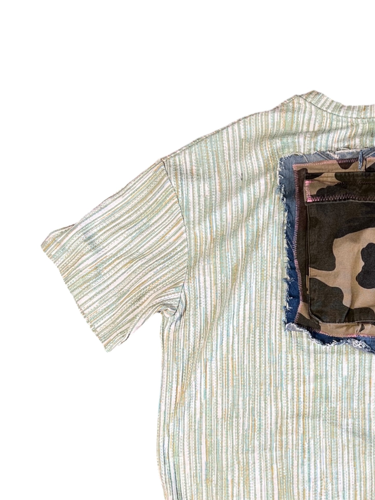 TEE SHIRT VERDE CROP SUKI DESIGN PARCH AND LETTERS V1