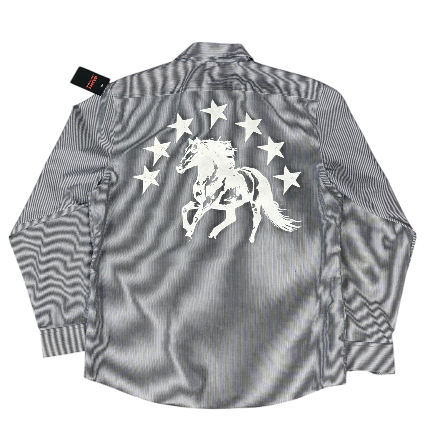 CAMISA MANGA LARGA SUKI GRIS RAYAS LETRAS BLANCAS TALLA L SK210