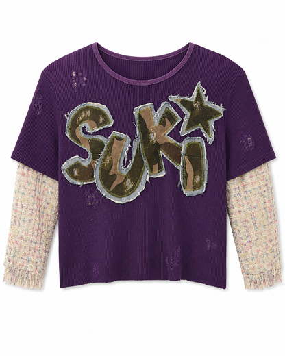 TEE SHIRT MORADA CROP SUKI DESIGN PARCH AND LETTERS