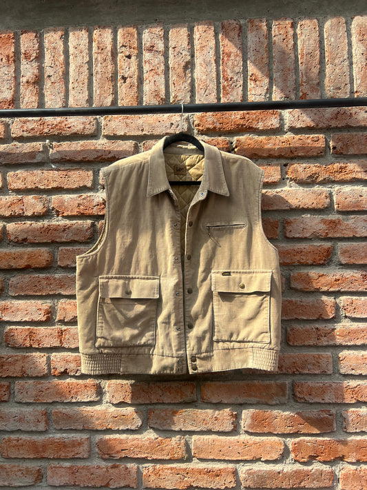 Chaleco pana beige lee